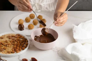 Step-by-Step Process of Making Peanut Butter Balls