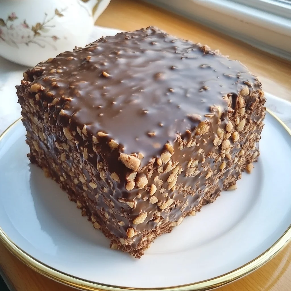 Crunchy Hazelnut Chocolate Ganache Cake Recipe